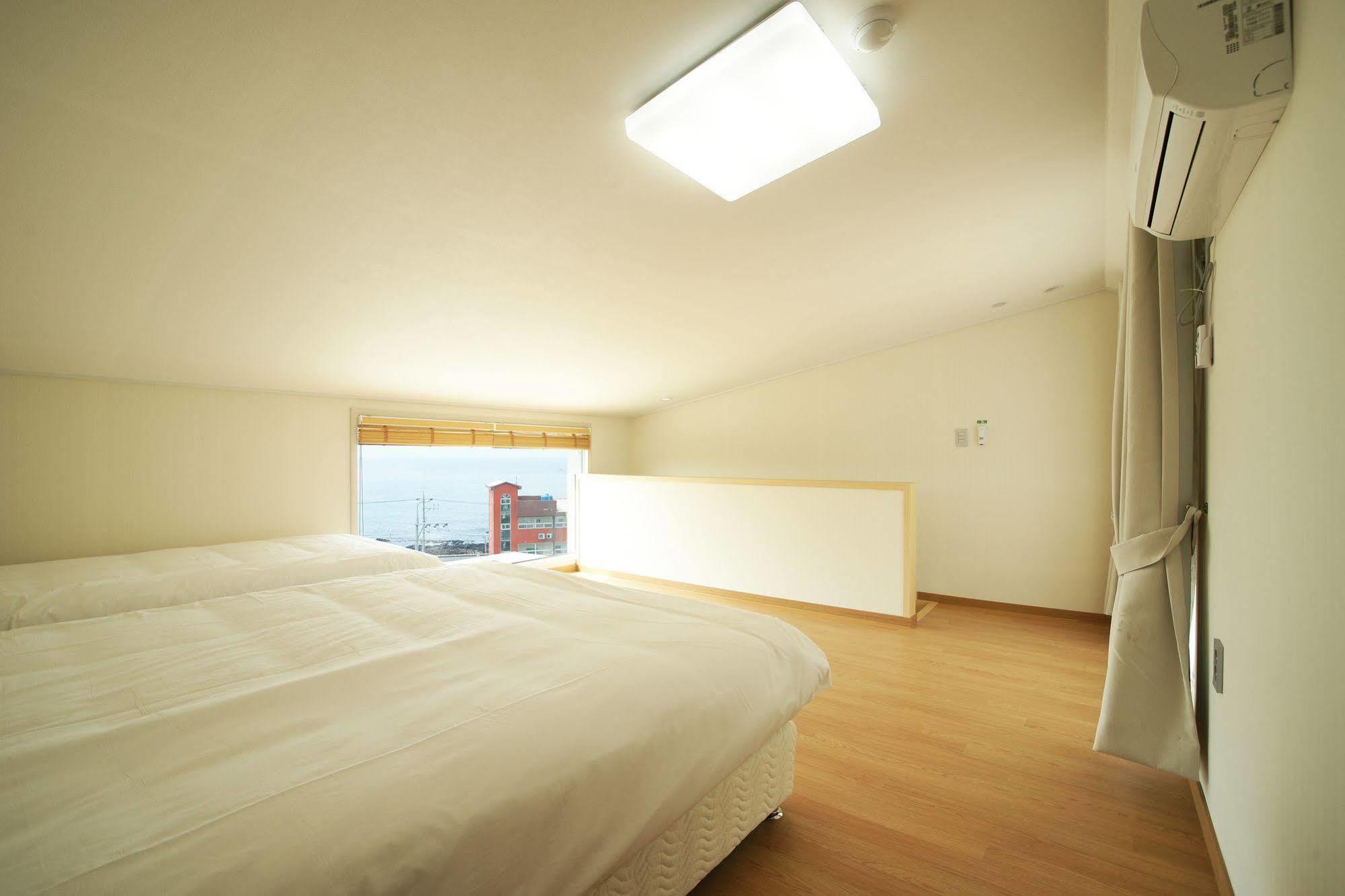 Hotel Ciel Bleu Jeju Buitenkant foto